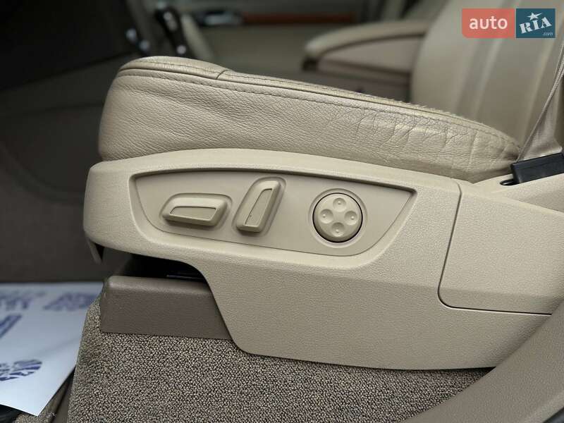 Позашляховик / Кросовер Audi Q7 2007 в Києві