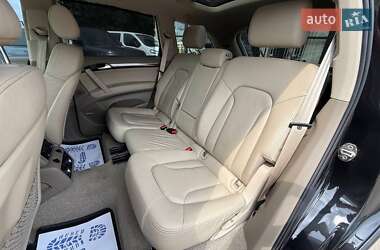 Позашляховик / Кросовер Audi Q7 2007 в 