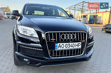 Позашляховик / Кросовер Audi Q7 2015 в Хусті