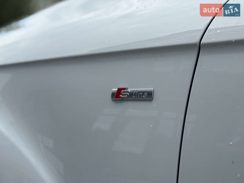 Позашляховик / Кросовер Audi Q7 2013 в Яворові