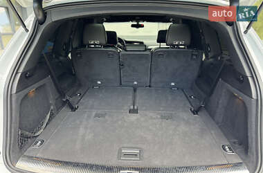 Внедорожник / Кроссовер Audi Q7 2013 в 