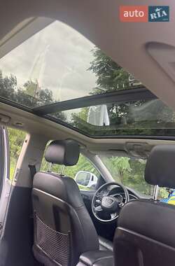 Внедорожник / Кроссовер Audi Q7 2015 в 