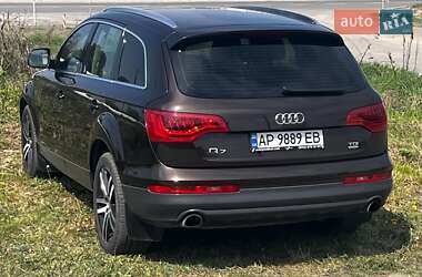 Внедорожник / Кроссовер Audi Q7 2013 в 