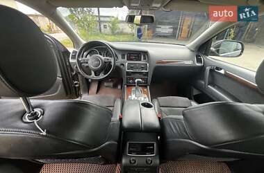 Внедорожник / Кроссовер Audi Q7 2013 в 