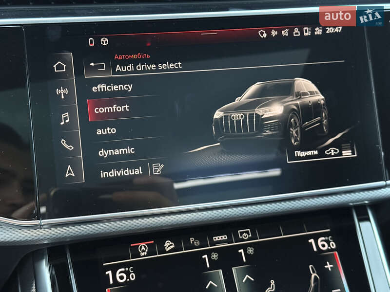 Внедорожник / Кроссовер Audi Q7 2020 в Ровно