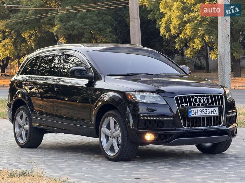Внедорожник / Кроссовер Audi Q7 2011 в Одессе
