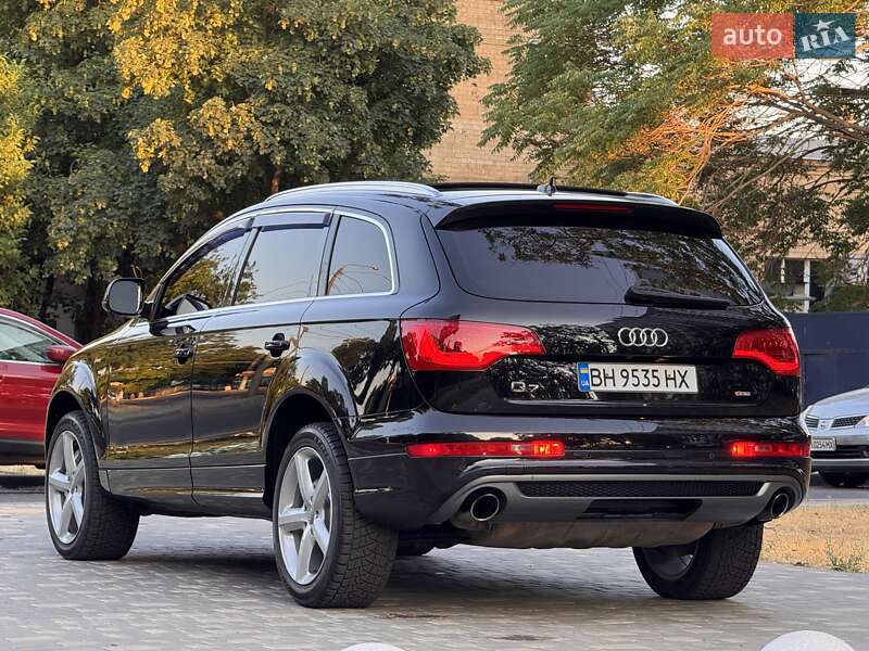 Внедорожник / Кроссовер Audi Q7 2011 в Одессе