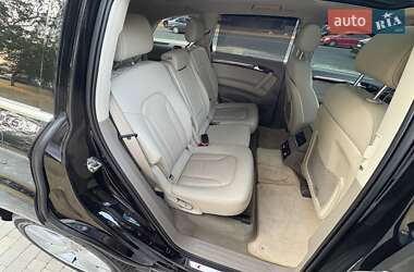 Внедорожник / Кроссовер Audi Q7 2011 в 