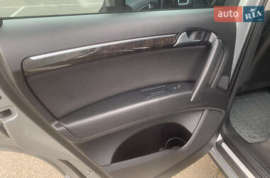 Внедорожник / Кроссовер Audi Q7 2007 в 