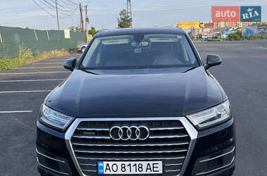 Внедорожник / Кроссовер Audi Q7 2016 в Мукачево