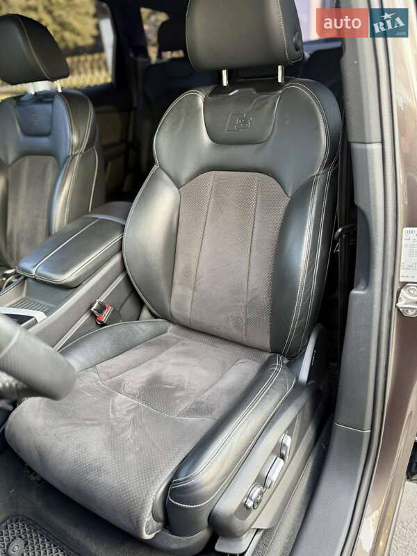 Внедорожник / Кроссовер Audi Q7 2018 в Звягеле фото 7 Внедорожник / Кроссовер Audi Q7 2018 в Звягеле