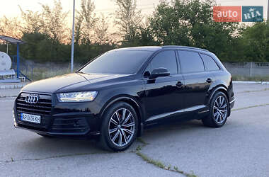 Позашляховик / Кросовер Audi Q7 2018 в Дніпрі