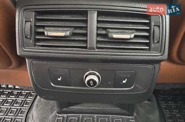 Внедорожник / Кроссовер Audi Q7 2016 в 