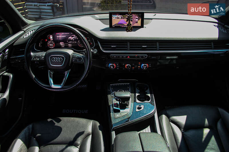 Внедорожник / Кроссовер Audi Q7 2016 в Одессе