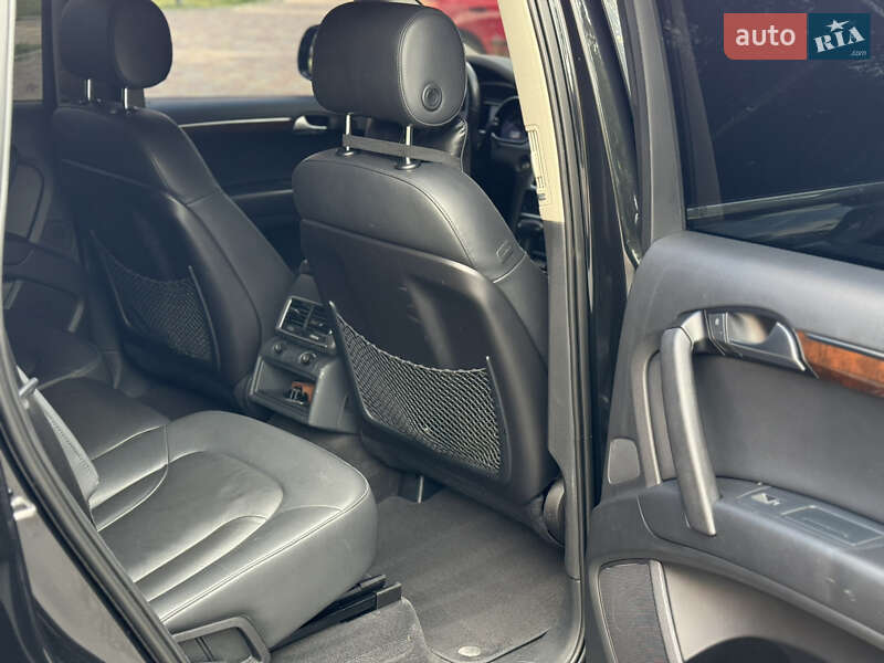 Позашляховик / Кросовер Audi Q7 2012 в Тернополі