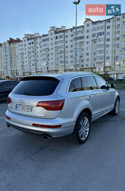 Внедорожник / Кроссовер Audi Q7 2013 в 
