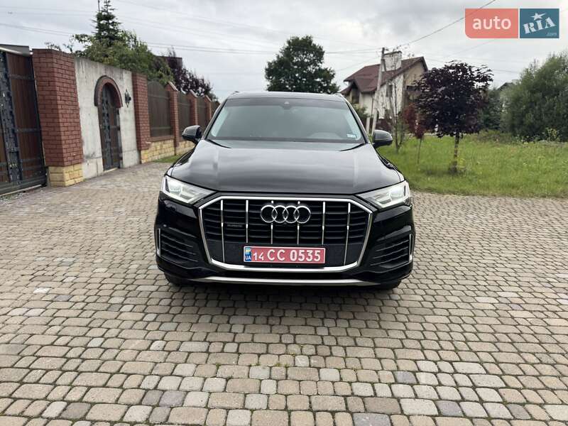 Позашляховик / Кросовер Audi Q7 2020 в Львові