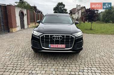 Внедорожник / Кроссовер Audi Q7 2020 в 