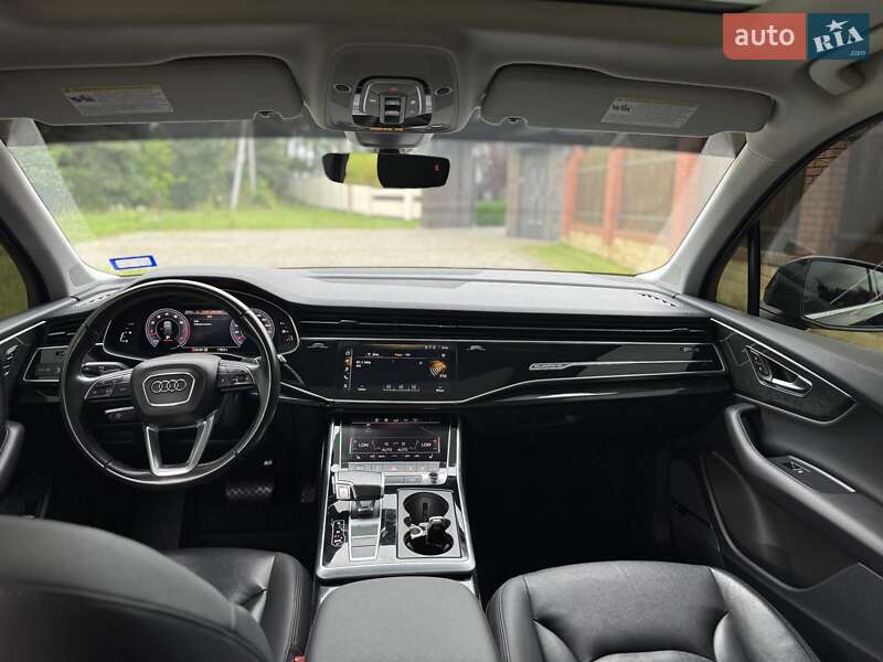 Позашляховик / Кросовер Audi Q7 2020 в Львові