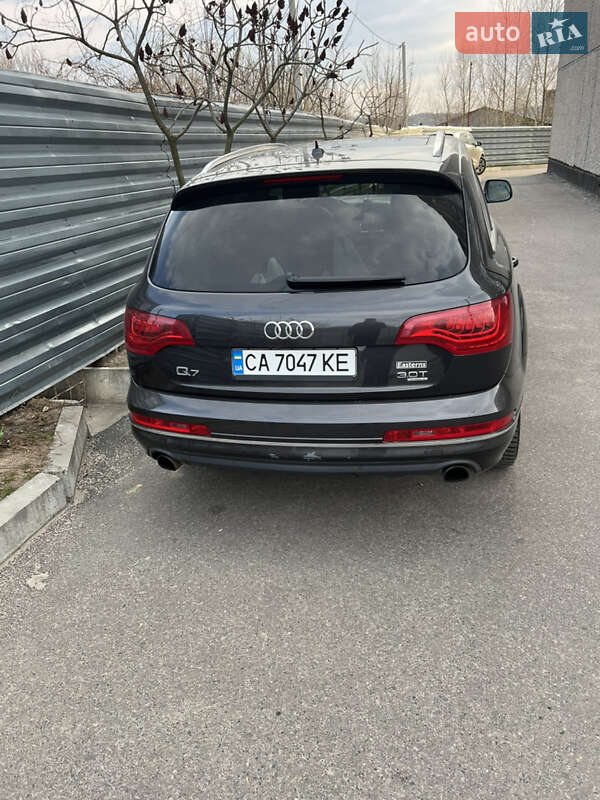 Audi Q7 2014