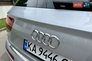Внедорожник / Кроссовер Audi Q7 2015 в 