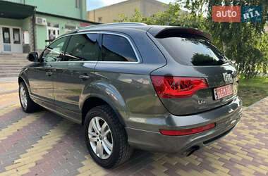 Внедорожник / Кроссовер Audi Q7 2011 в 