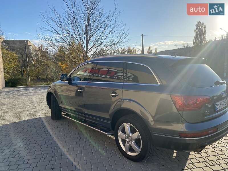 Внедорожник / Кроссовер Audi Q7 2012 в Каменец-Подольском