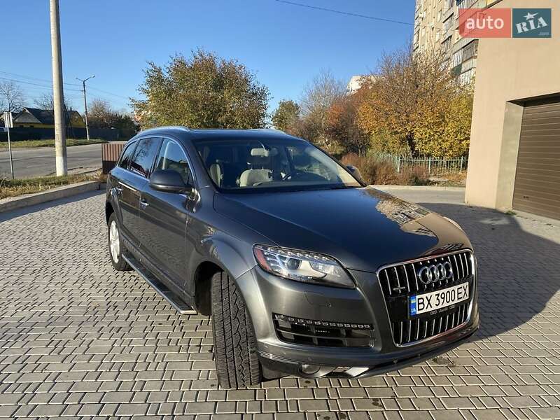 Внедорожник / Кроссовер Audi Q7 2012 в Каменец-Подольском