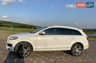 Позашляховик / Кросовер Audi Q7 2013 в 