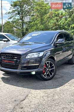 Позашляховик / Кросовер Audi Q7 2006 в Сумах