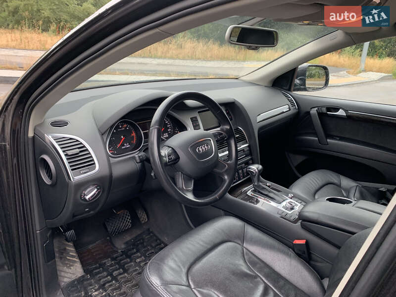 Внедорожник / Кроссовер Audi Q7 2013 в Киеве фото 8 Внедорожник / Кроссовер Audi Q7 2013 в Киеве