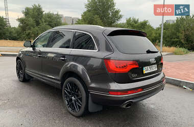 Внедорожник / Кроссовер Audi Q7 2013 в 