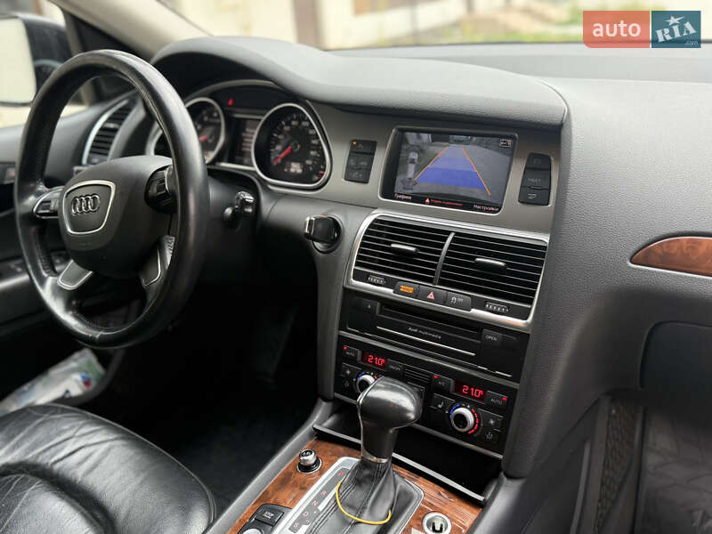 Внедорожник / Кроссовер Audi Q7 2014 в Хмельницком