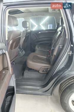 Внедорожник / Кроссовер Audi Q7 2012 в 