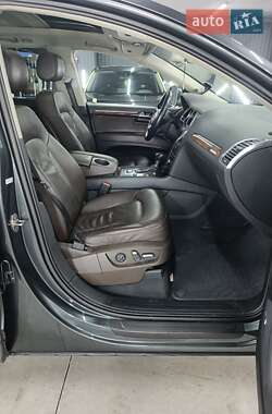 Внедорожник / Кроссовер Audi Q7 2012 в 