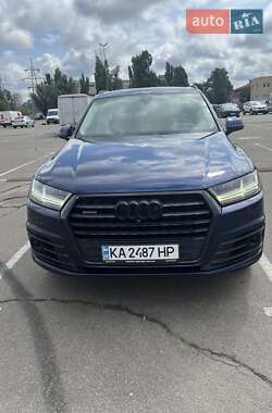 Внедорожник / Кроссовер Audi Q7 2019 в 