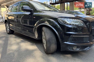 Внедорожник / Кроссовер Audi Q7 2011 в 