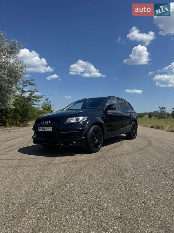 Audi Q7 2013