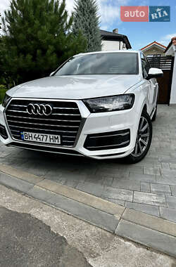 Позашляховик / Кросовер Audi Q7 2018 в Одесі