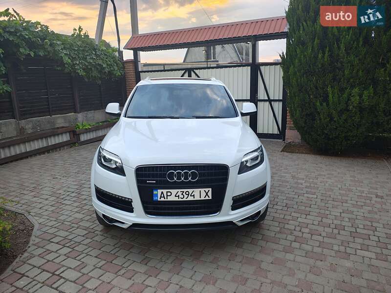 Внедорожник / Кроссовер Audi Q7 2014 в Запорожье