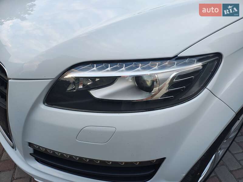 Внедорожник / Кроссовер Audi Q7 2014 в Запорожье