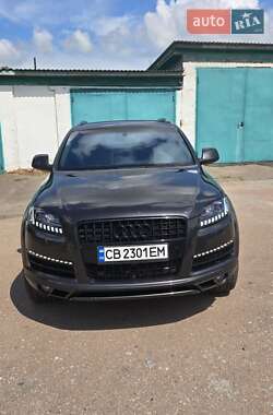 Внедорожник / Кроссовер Audi Q7 2013 в Городне