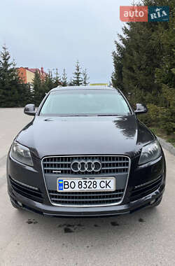 Позашляховик / Кросовер Audi Q7 2006 в 