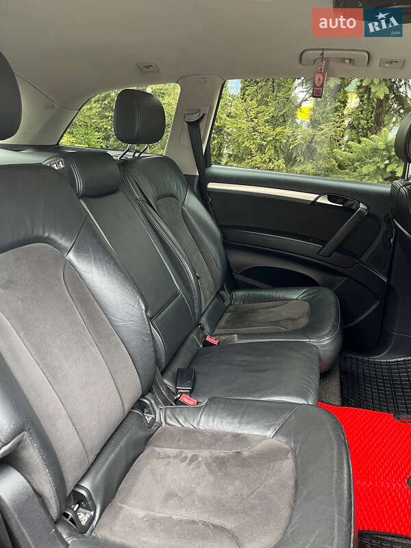 Внедорожник / Кроссовер Audi Q7 2006 в Чорткове