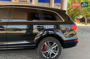 Внедорожник / Кроссовер Audi Q7 2014 в 