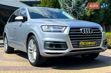 Позашляховик / Кросовер Audi Q7 2018 в Львові