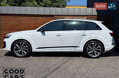 Внедорожник / Кроссовер Audi Q7 2025 в 
