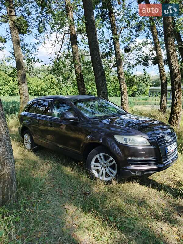 Внедорожник / Кроссовер Audi Q7 2006 в Гадяче фото 10 Внедорожник / Кроссовер Audi Q7 2006 в Гадяче