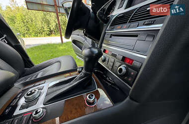 Позашляховик / Кросовер Audi Q7 2013 в 