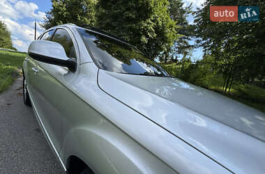 Позашляховик / Кросовер Audi Q7 2013 в 